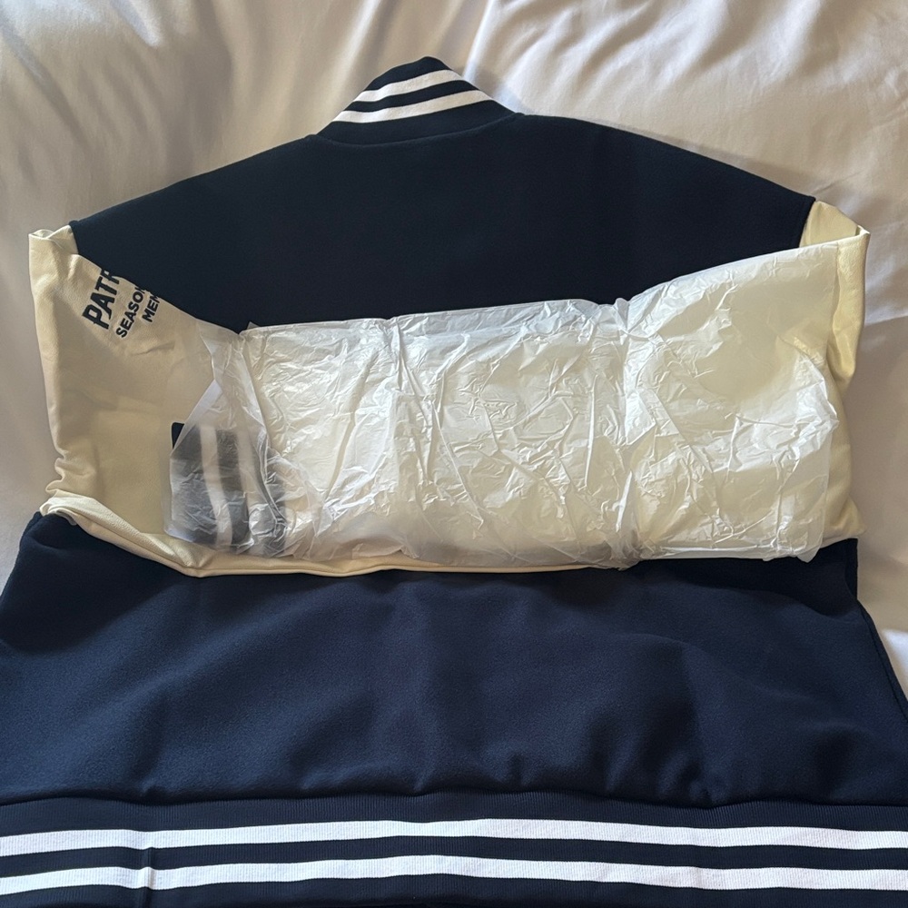 Members Only Patagonia Navy and White Letterman-Style Jacket - Picture 2 of 4